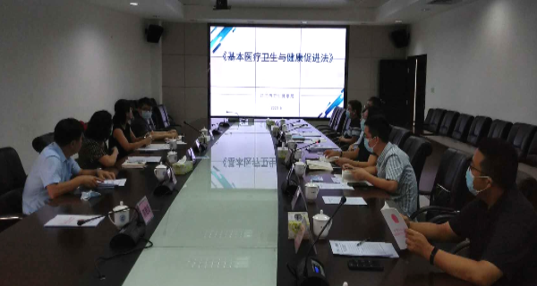 政协提案座谈会.jpg