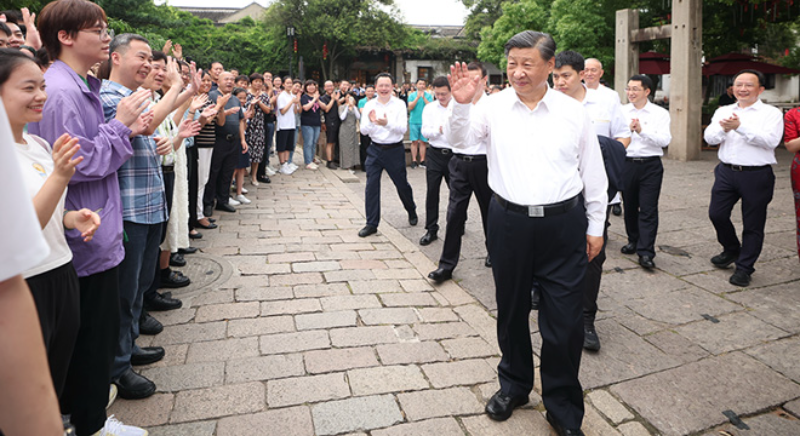 习近平在江苏考察